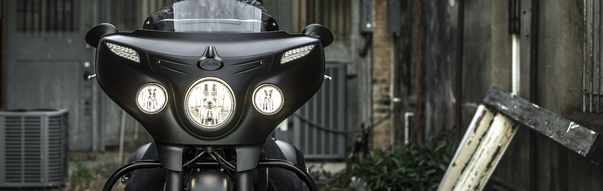 Chieftain Dark Horse®